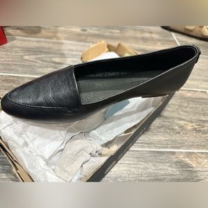 Women’s Sperry black ballet flat